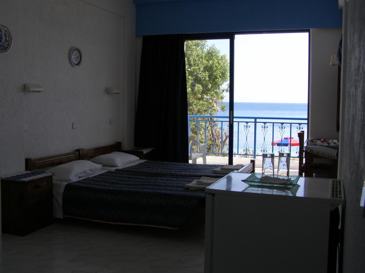 Hotel Eleni Beach Livadia  Zewnętrze zdjęcie